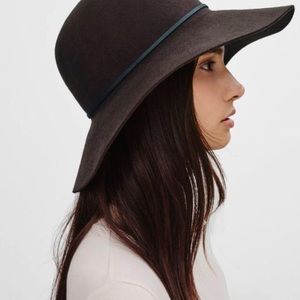 Talula (Aritzia) Baylis Hat